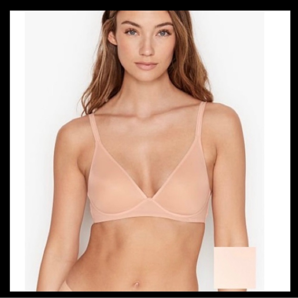 Victoria’s Secret Bare: Angelight Lightly Lined Wireless Bra 36 DDD